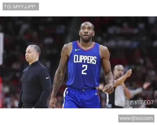 勇士赛场细节之争小动作频现引发热议球迷热议争议不断